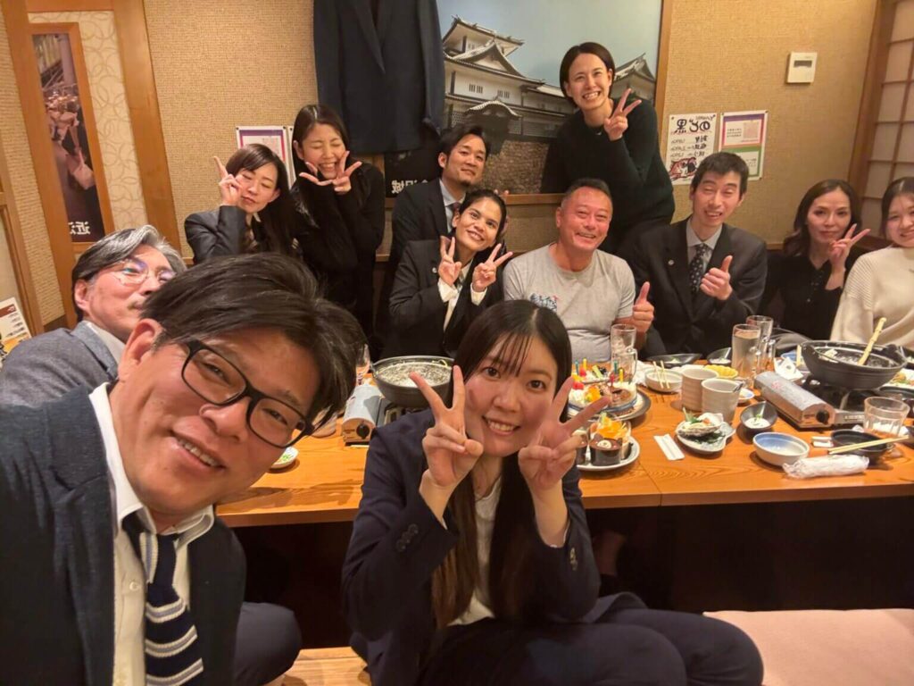 アースグループ　誕生日会