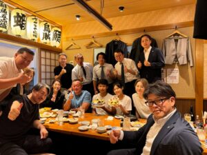 アースグループ　誕生日会