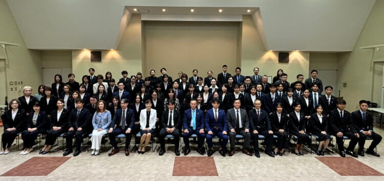 アースグループの下半期総会