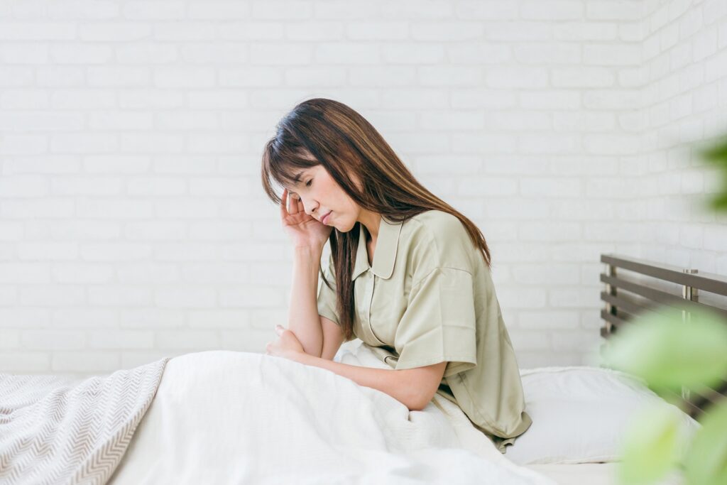 睡眠不足は生活習慣の乱れを誘発しかねる